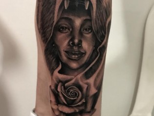 40628843_10215195980547890_1877207283117588480_n