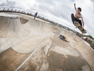 Juan-Pablo-Velez_transfer-skatepark-Vistas-del-Golf_Olman-